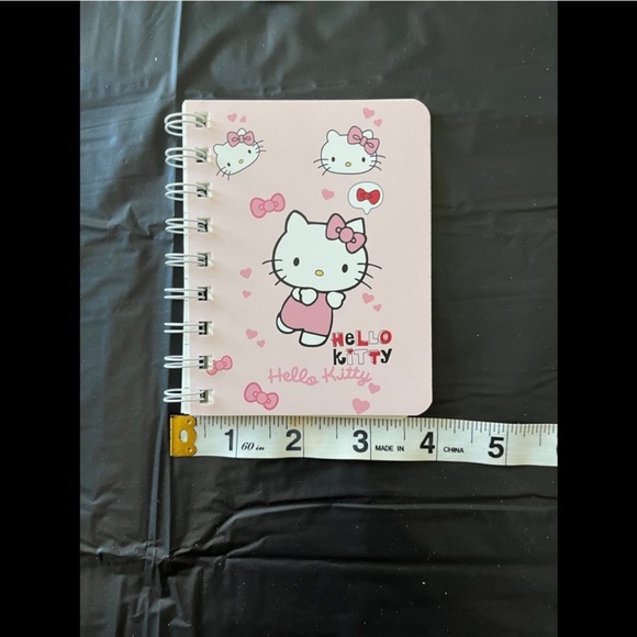 Hello Kitty notepads lined paper 3 in the set - Picture 7 of 8
